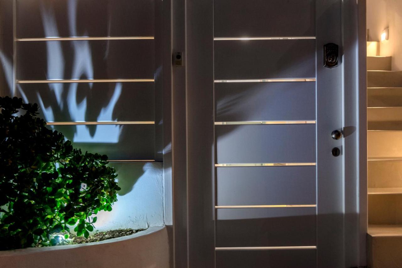 Mykonian Mews Luxury Suites Ψαρού Εξωτερικό φωτογραφία