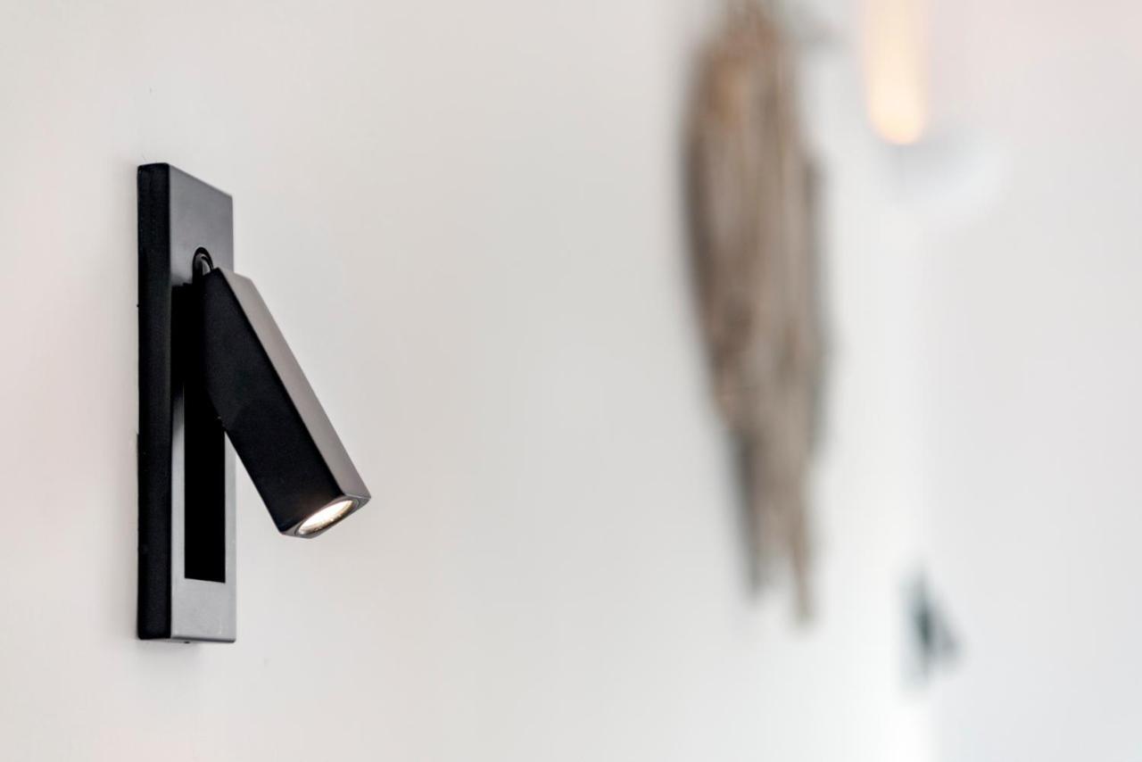 Mykonian Mews Luxury Suites Ψαρού Εξωτερικό φωτογραφία