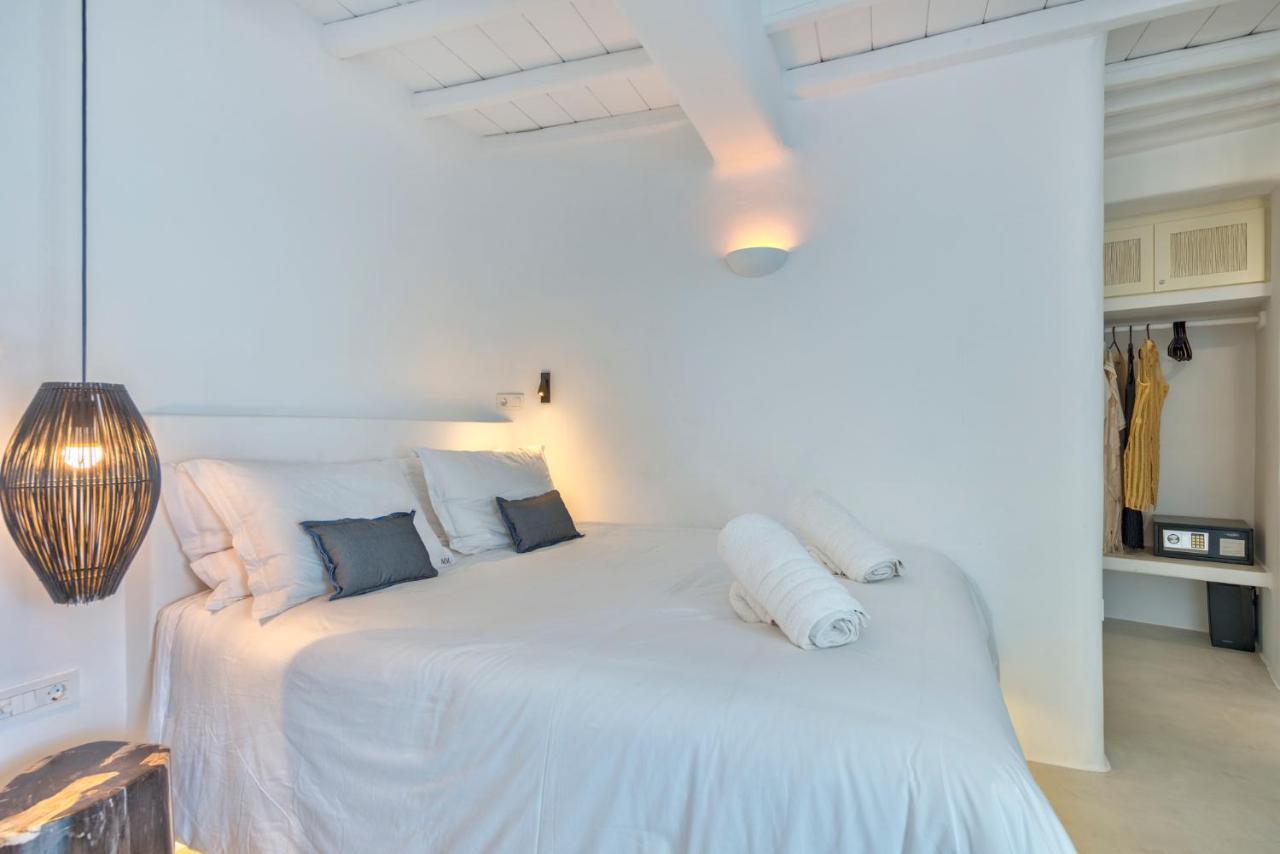 Mykonian Mews Luxury Suites Ψαρού Εξωτερικό φωτογραφία