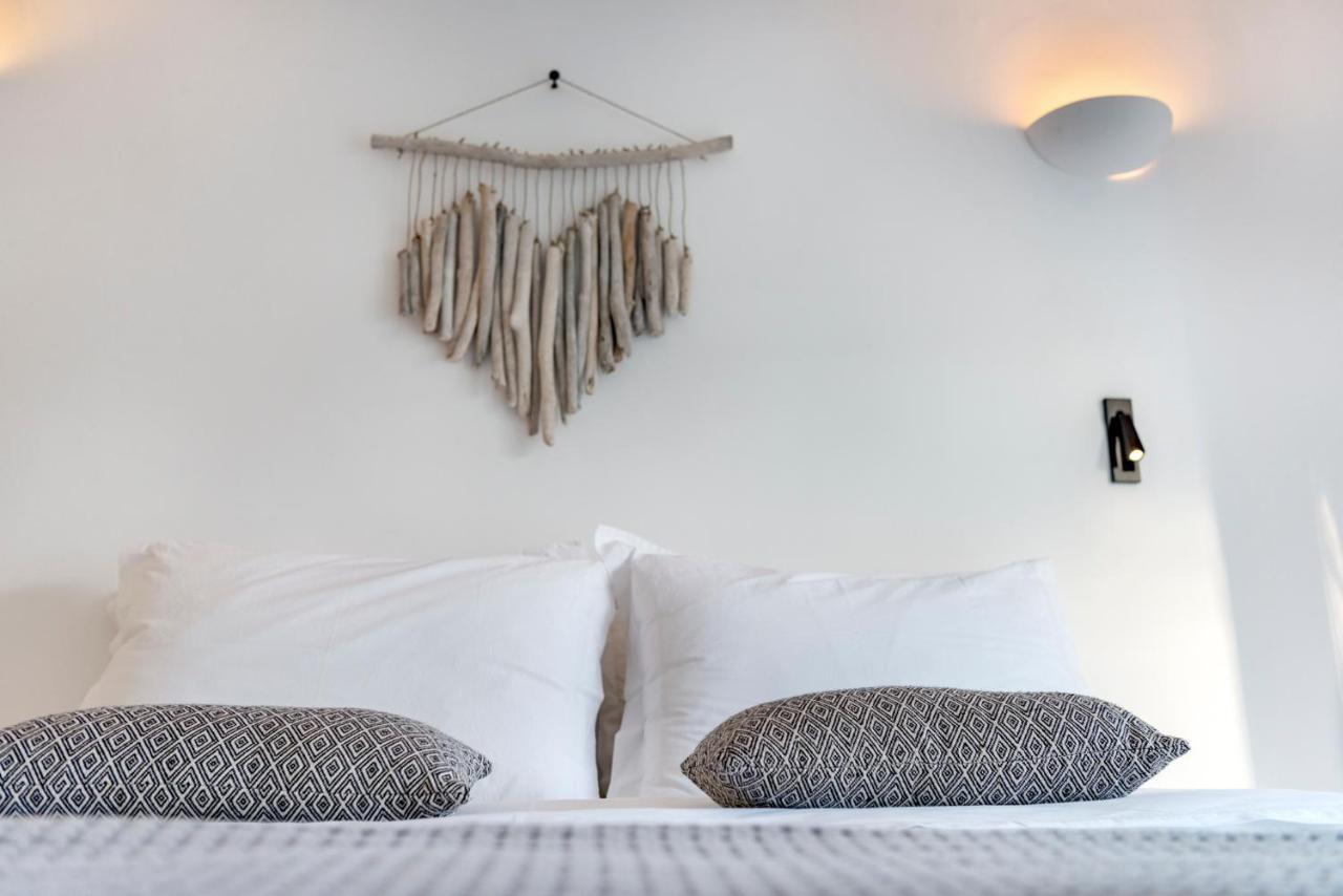 Mykonian Mews Luxury Suites Ψαρού Εξωτερικό φωτογραφία